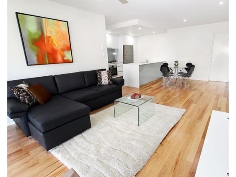 68 Benson St, Toowong QLD 4066