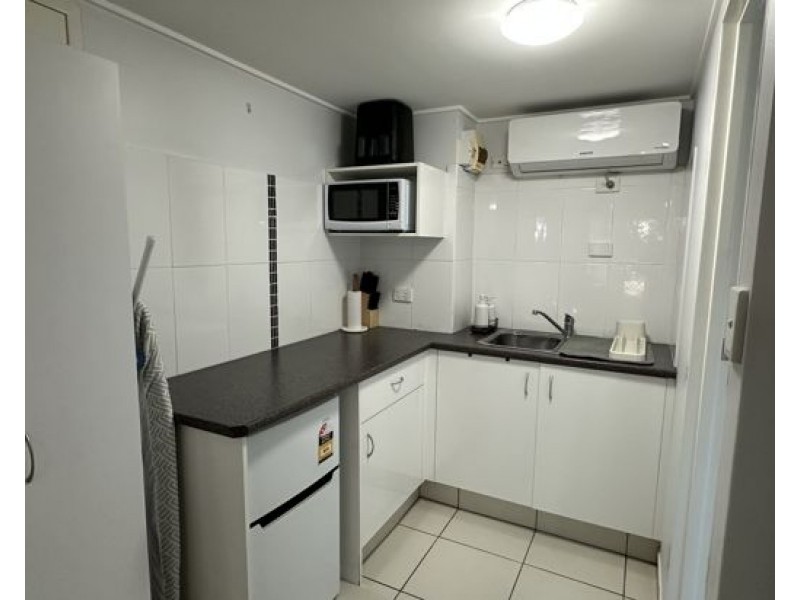 Unit4a/12 Coolgardie Street, Elanora QLD 4221