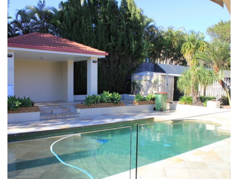 76 Lancewood Circuit, Robina QLD 4226