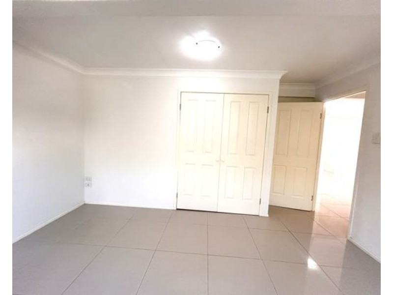 18 Gralunga St,, Mansfield QLD 4122