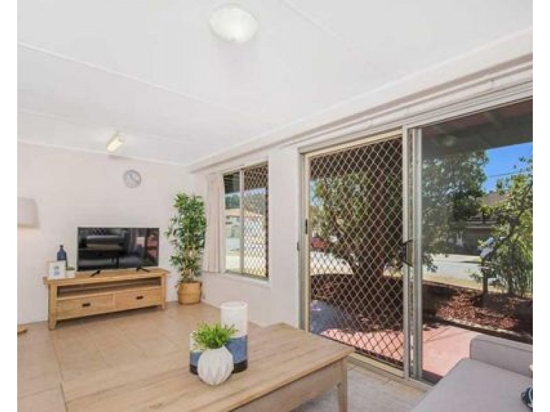 3 Bettina St, Macgregor QLD 4109