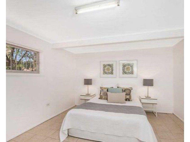 3 Bettina St, Macgregor QLD 4109