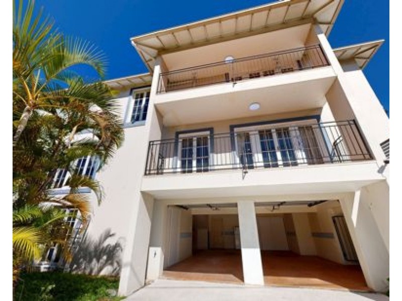 3 Joynt St, Hamilton QLD 4007