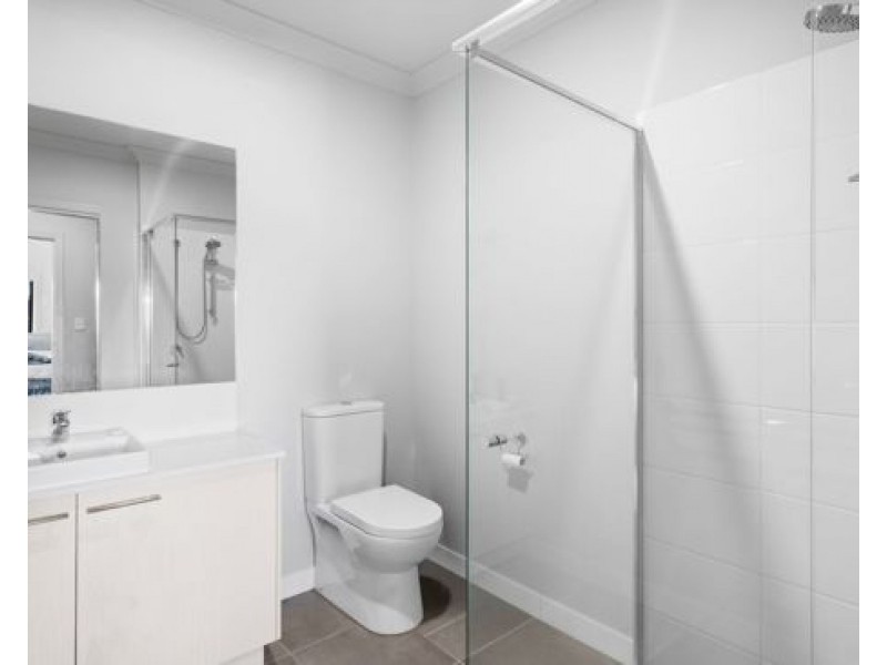 6 Seapray Court, Deception Bay QLD 4508