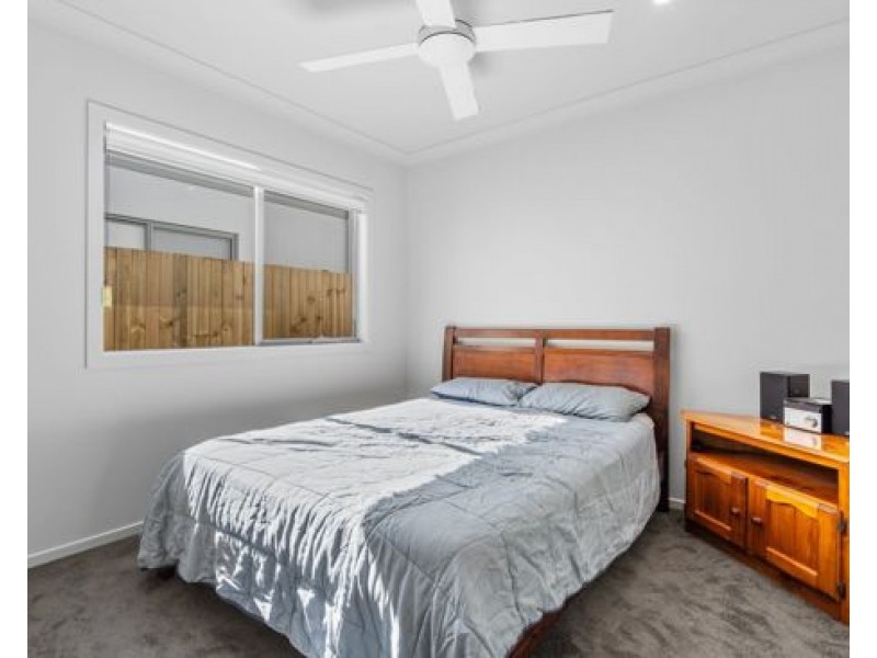 6 Seapray Court, Deception Bay QLD 4508