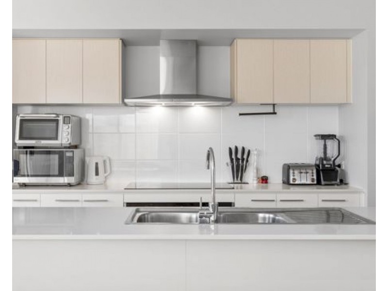 6 Seapray Court, Deception Bay QLD 4508