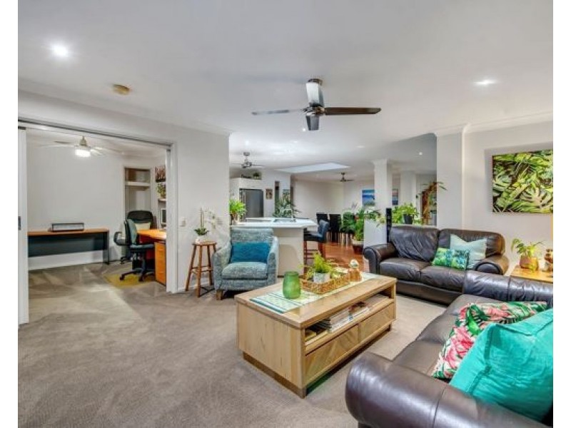 72 Ibis Circuit, Forest Lake QLD 4078