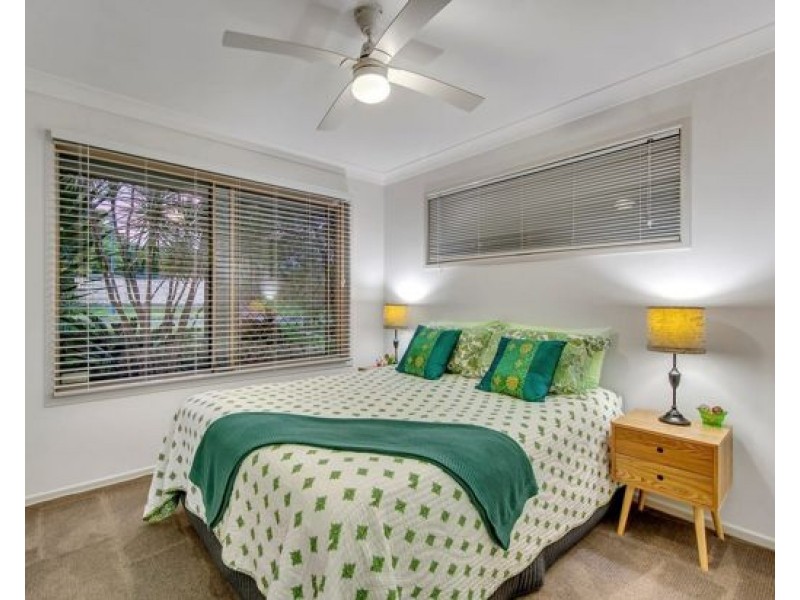 72 Ibis Circuit, Forest Lake QLD 4078