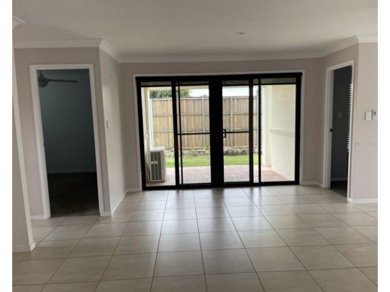 24/74 Plaza Street, Wynnum West QLD 4178