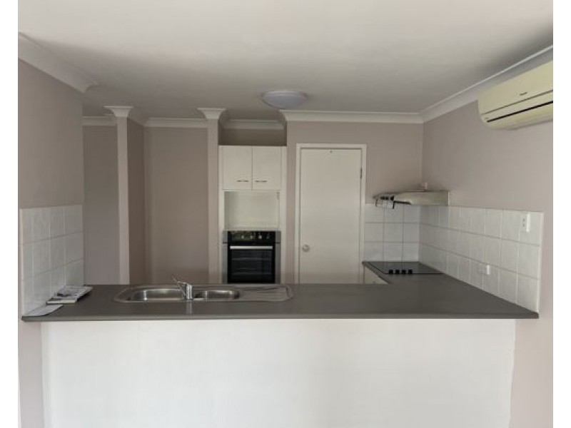 24/74 Plaza Street, Wynnum West QLD 4178