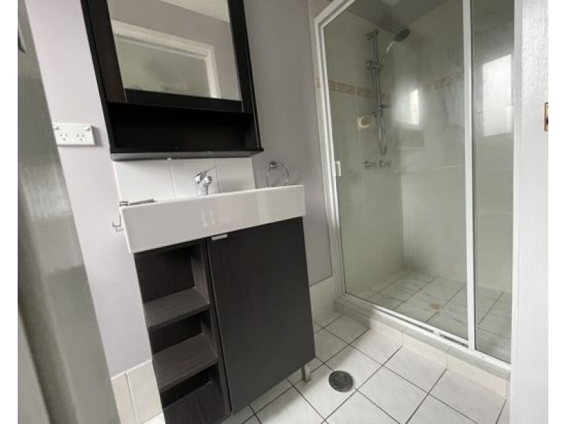 24/74 Plaza Street, Wynnum West QLD 4178