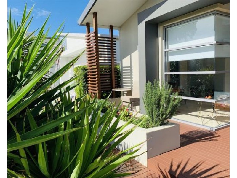 24 Mcdermott Parade, Rochedale QLD 4123