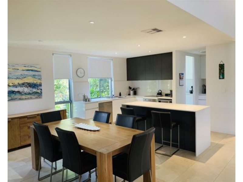 24 Mcdermott Parade, Rochedale QLD 4123