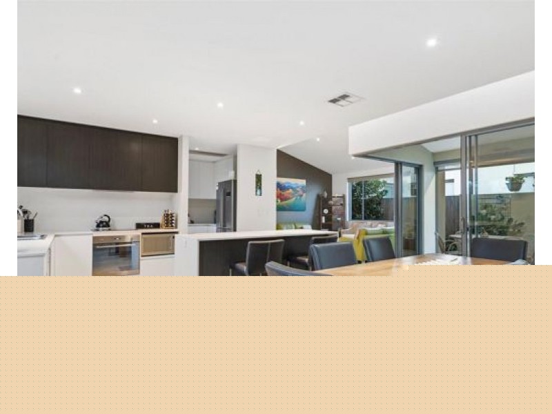24 Mcdermott Parade, Rochedale QLD 4123