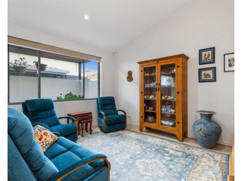 24 Mcdermott Parade, Rochedale QLD 4123