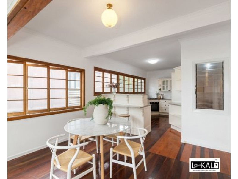 48 Newman Avenue, Camp Hill QLD 4152