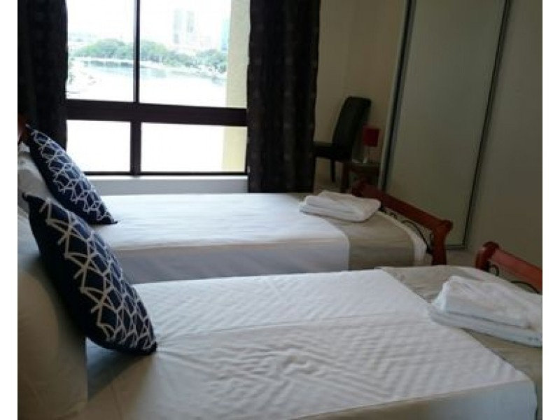 006 2890 Gold Coast Highway, Surfers Paradise QLD 4217