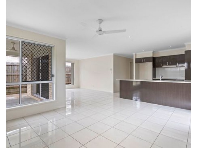 15 Hillingdon Street, Doolandella QLD 4077