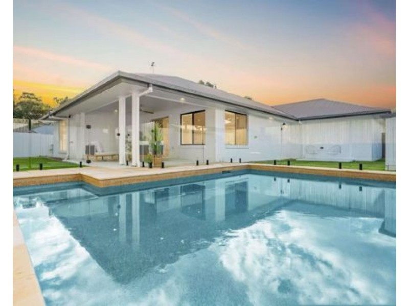 20 LYNDHURST PLACE, Thornlands QLD 4164