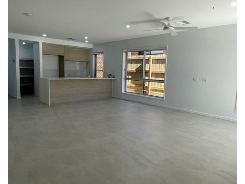 25 Genovese Avenue, Ormeau QLD 4208