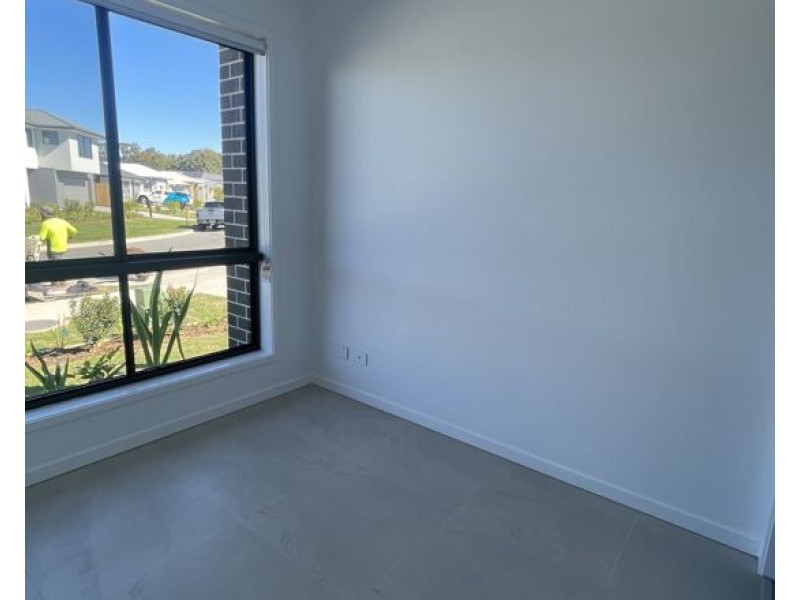 39 Genovese Avenue, Ormeau QLD 4208