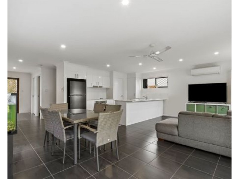 21 Westminster Boulevard, Doolandella QLD 4077