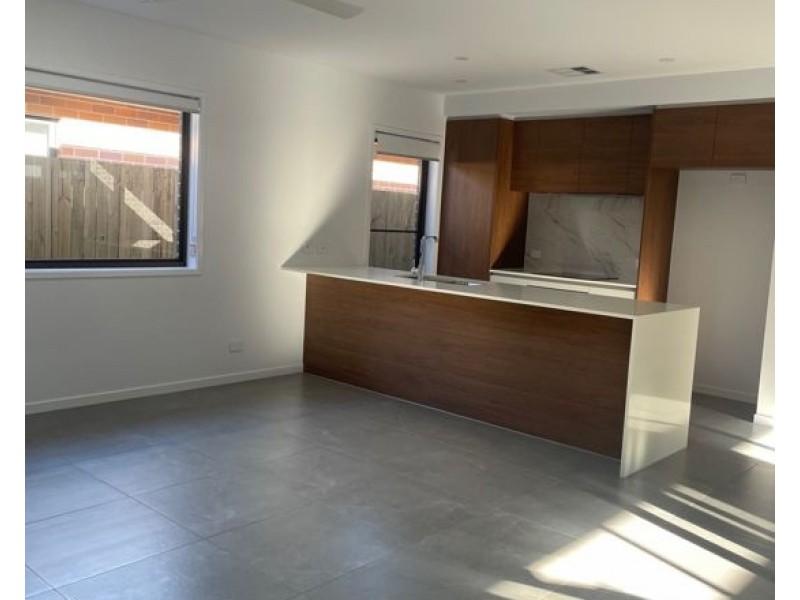 24 Genovese Avenue, Ormeau QLD 4208