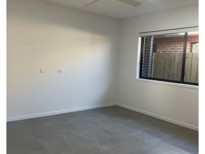 24 Genovese Avenue, Ormeau QLD 4208