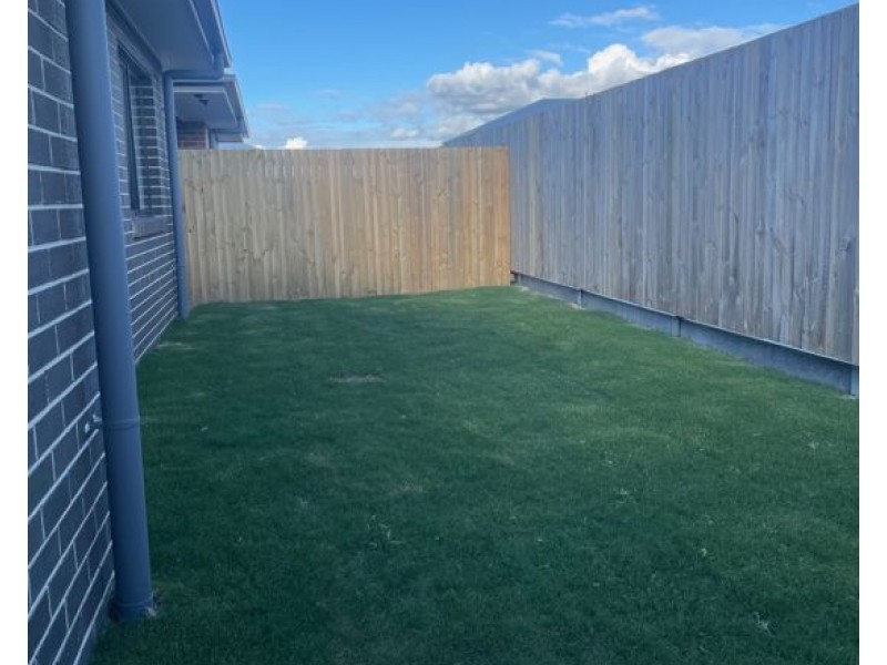 24 Genovese Avenue, Ormeau QLD 4208