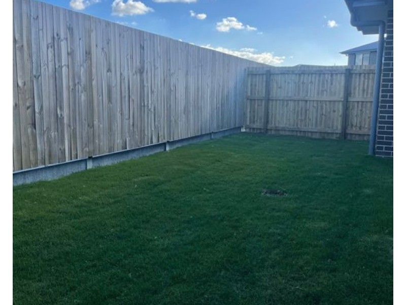 24 Genovese Avenue, Ormeau QLD 4208