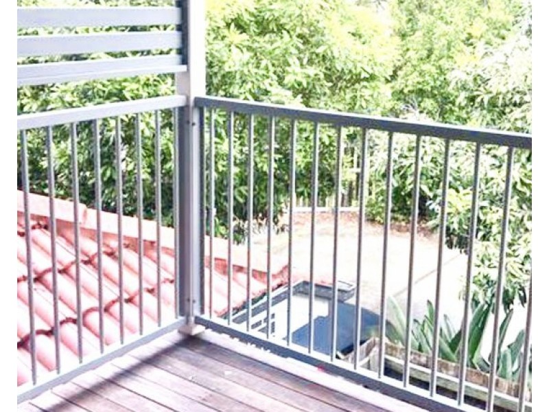 27/131 McAuley Parade, Pacific Pines QLD 4211