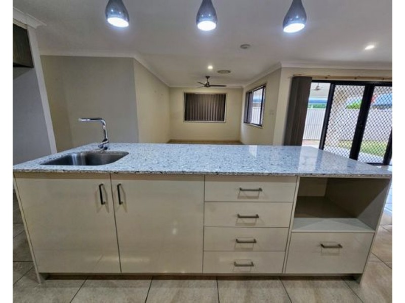 43 Splendid Parade, Narangba QLD 4504