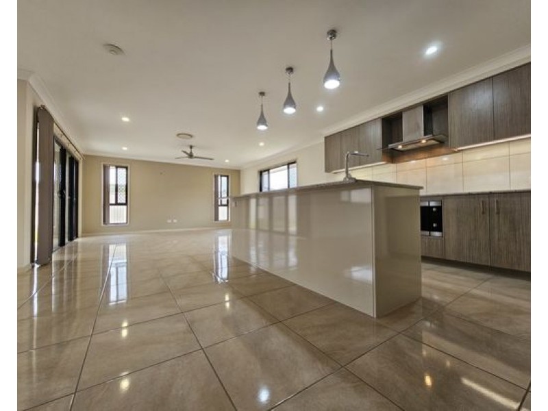 43 Splendid Parade, Narangba QLD 4504