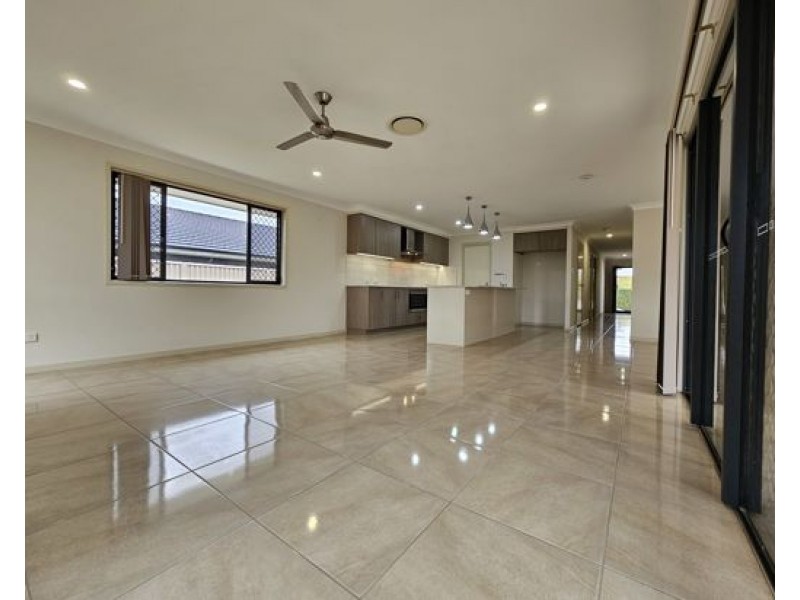 43 Splendid Parade, Narangba QLD 4504