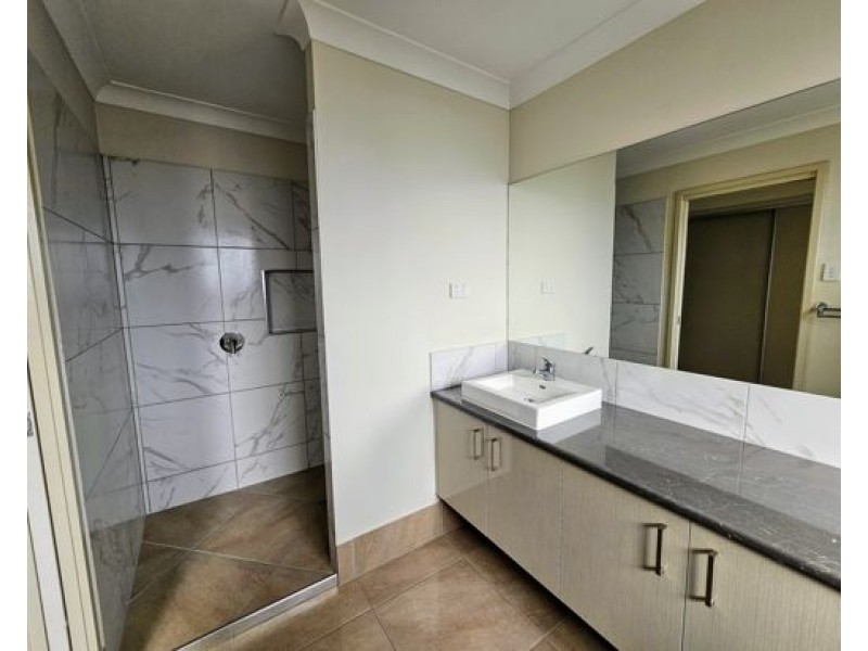 43 Splendid Parade, Narangba QLD 4504