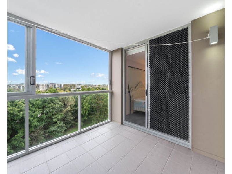 35 / 25-29 Regent Street, Woolloongabba QLD 4102