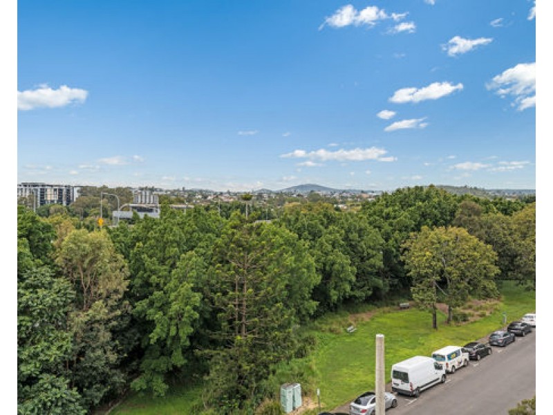 35 / 25-29 Regent Street, Woolloongabba QLD 4102