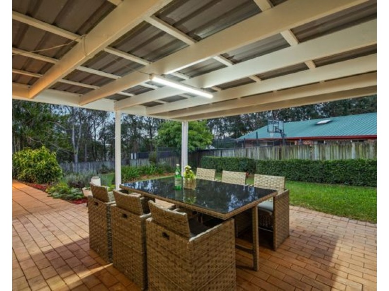 36 LEOPARD TREE CRES, Sinnamon Park QLD 4073