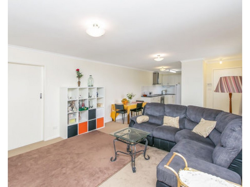 78 Railway Pde, Woodridge QLD 4114