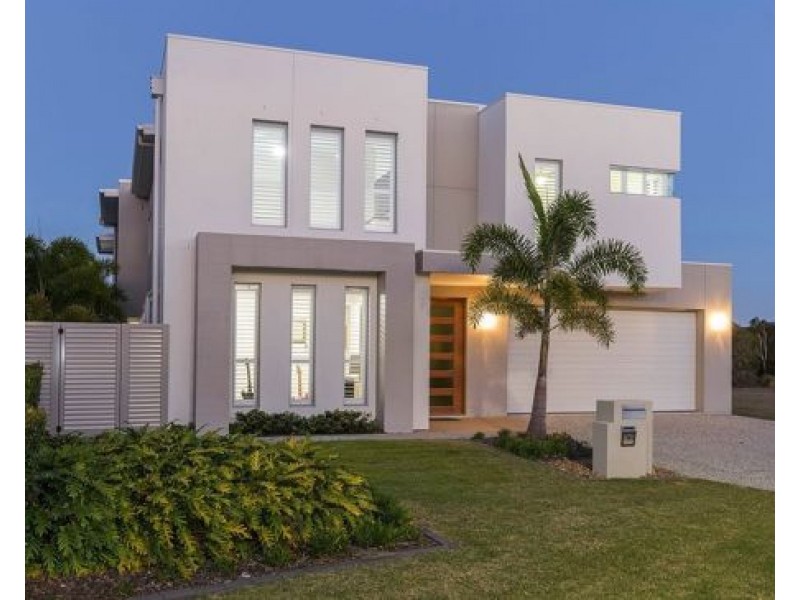 7643 Fairway Boulevarde, Hope Island QLD 4212