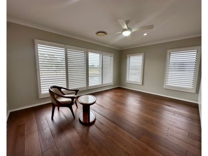 7643 Fairway Boulevarde, Hope Island QLD 4212