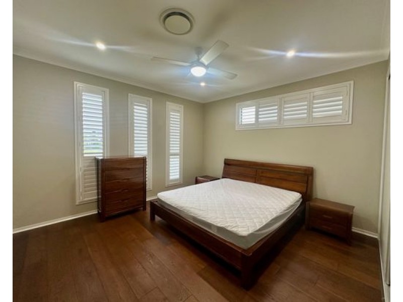 7643 Fairway Boulevarde, Hope Island QLD 4212
