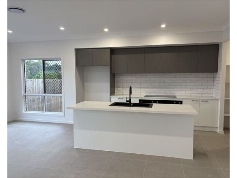 32 Hamish Street, Calamvale QLD 4116