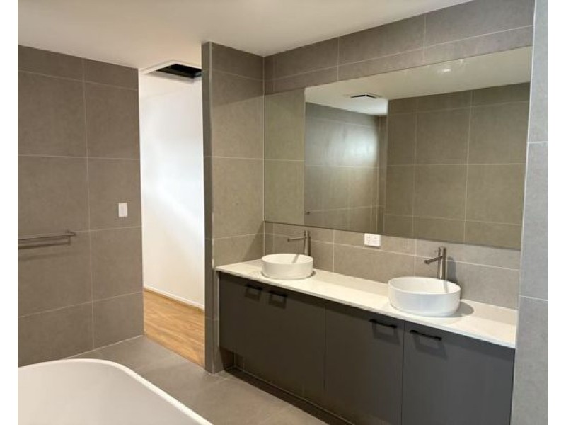 32 Hamish Street, Calamvale QLD 4116