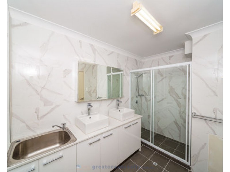 9/82 Miskin Street, Toowong QLD 4066