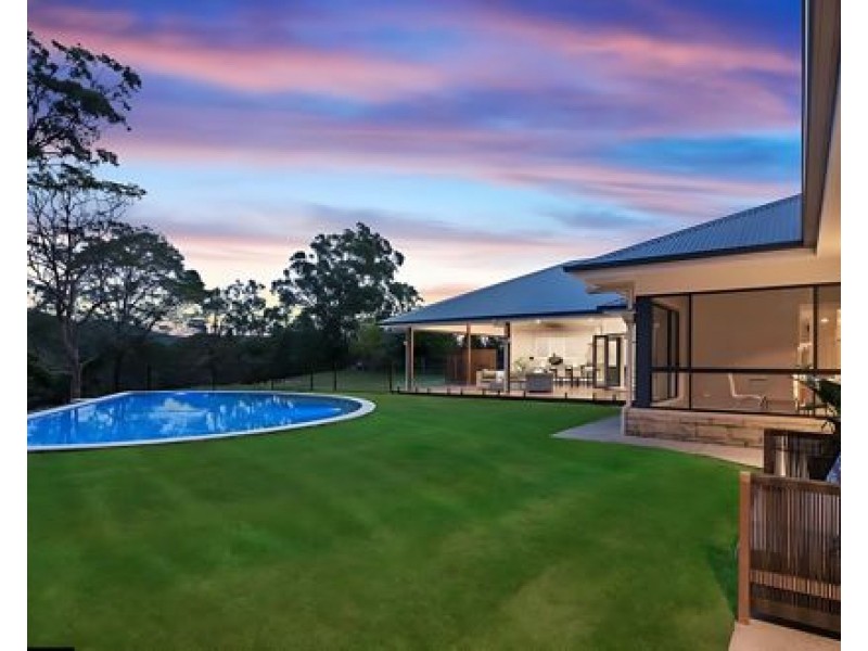 9-13 CHESTERFIELD DRIVE, Bonogin QLD 4213