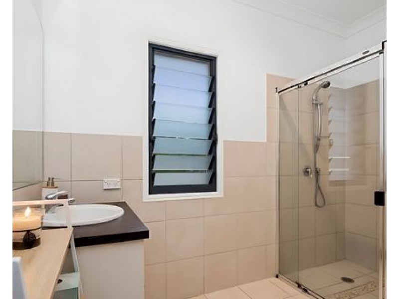 9-13 CHESTERFIELD DRIVE, Bonogin QLD 4213