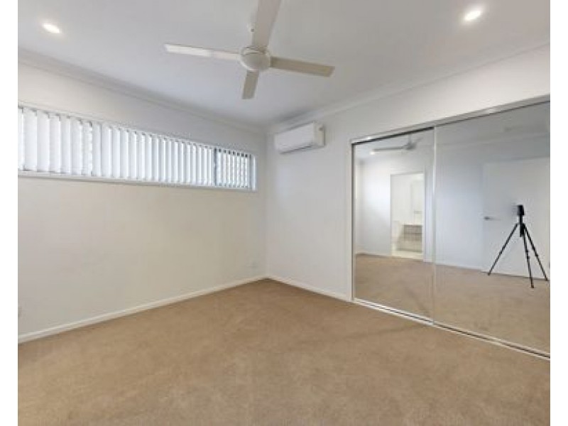 3 Blackstone Crescent, Ripley QLD 4306