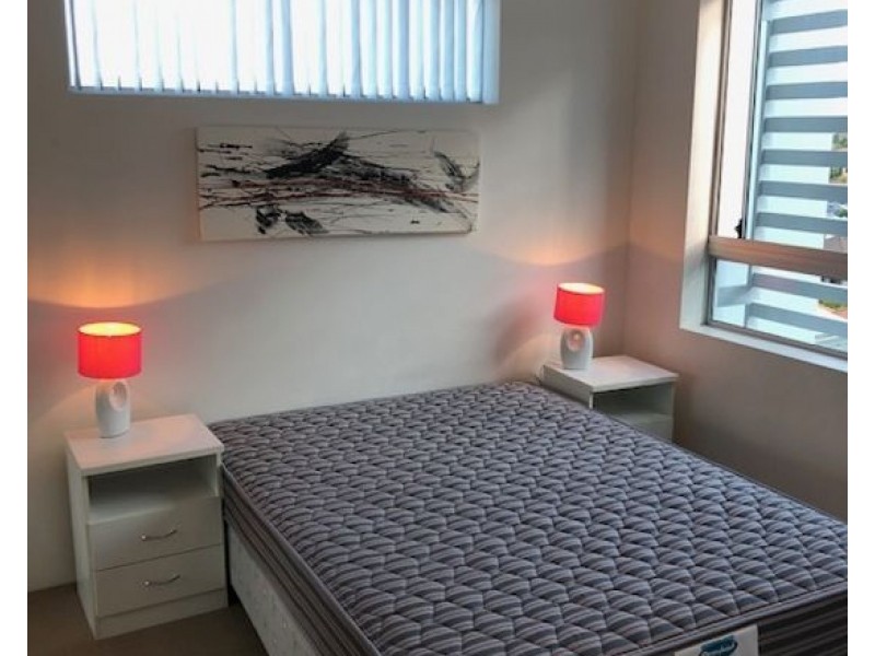 1409 / 3 Main Street, Varsity Lakes QLD 4227