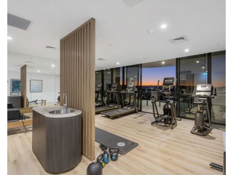 1203/15-17 Cannes Ave, Surfers Paradise QLD 4217
